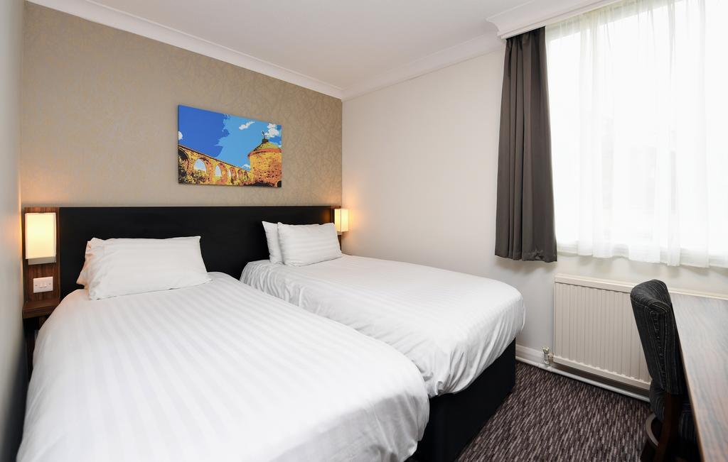 Wynnstay Arms, Wrexham By Marston'S Inns المظهر الخارجي الصورة